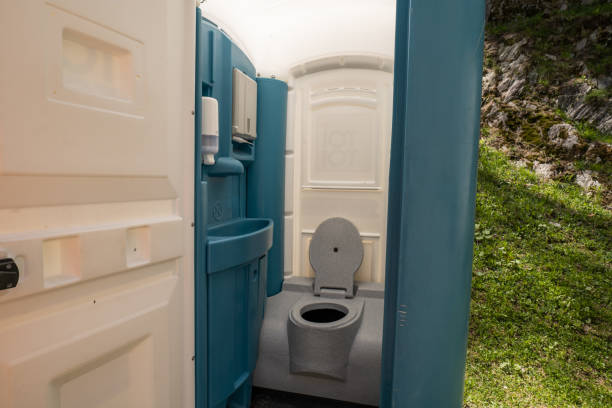 Best Sanitation services for porta potties  in Shell Rock, IA